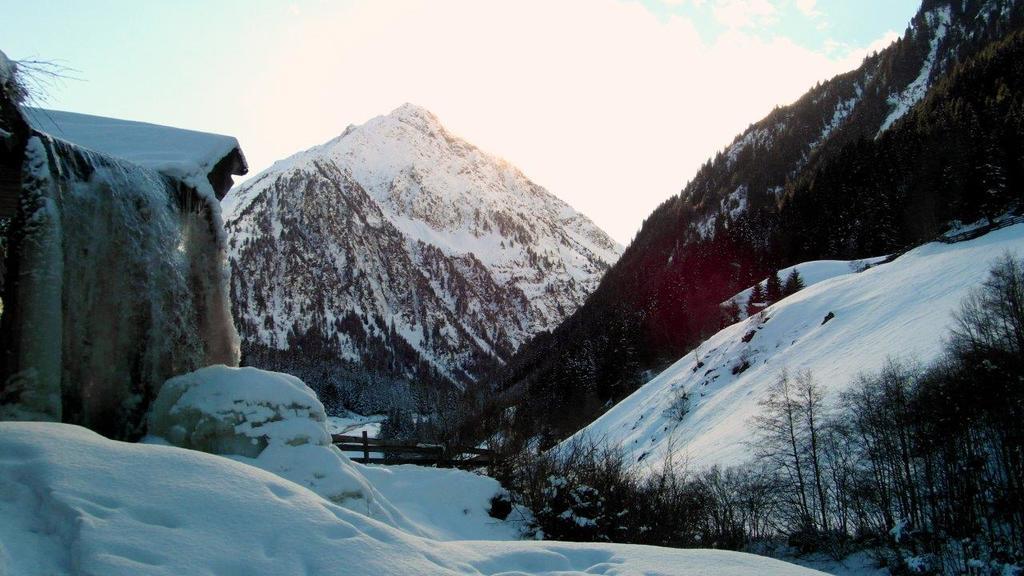 Penzion Luenerhof Neustift im Stubaital Exteriér fotografie